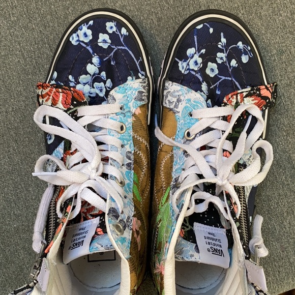 Vans high tops size 7 - Picture 5 of 6